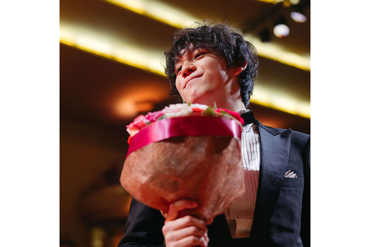 亀井聖矢が語るコンクールとこれから – ぶらあぼONLINE | クラシック